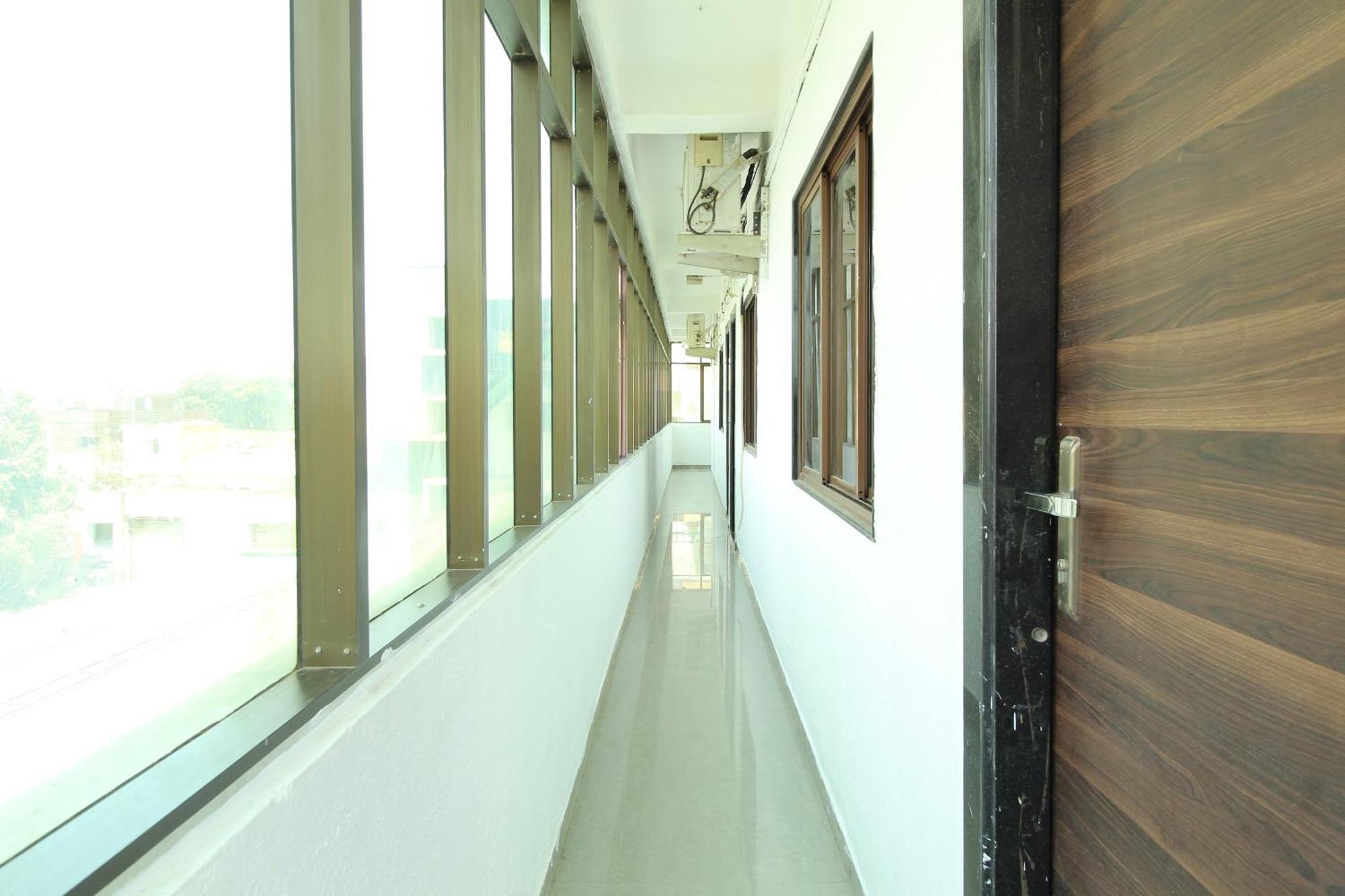 OYO 39998 New Pune Residency Dehu Extérieur photo