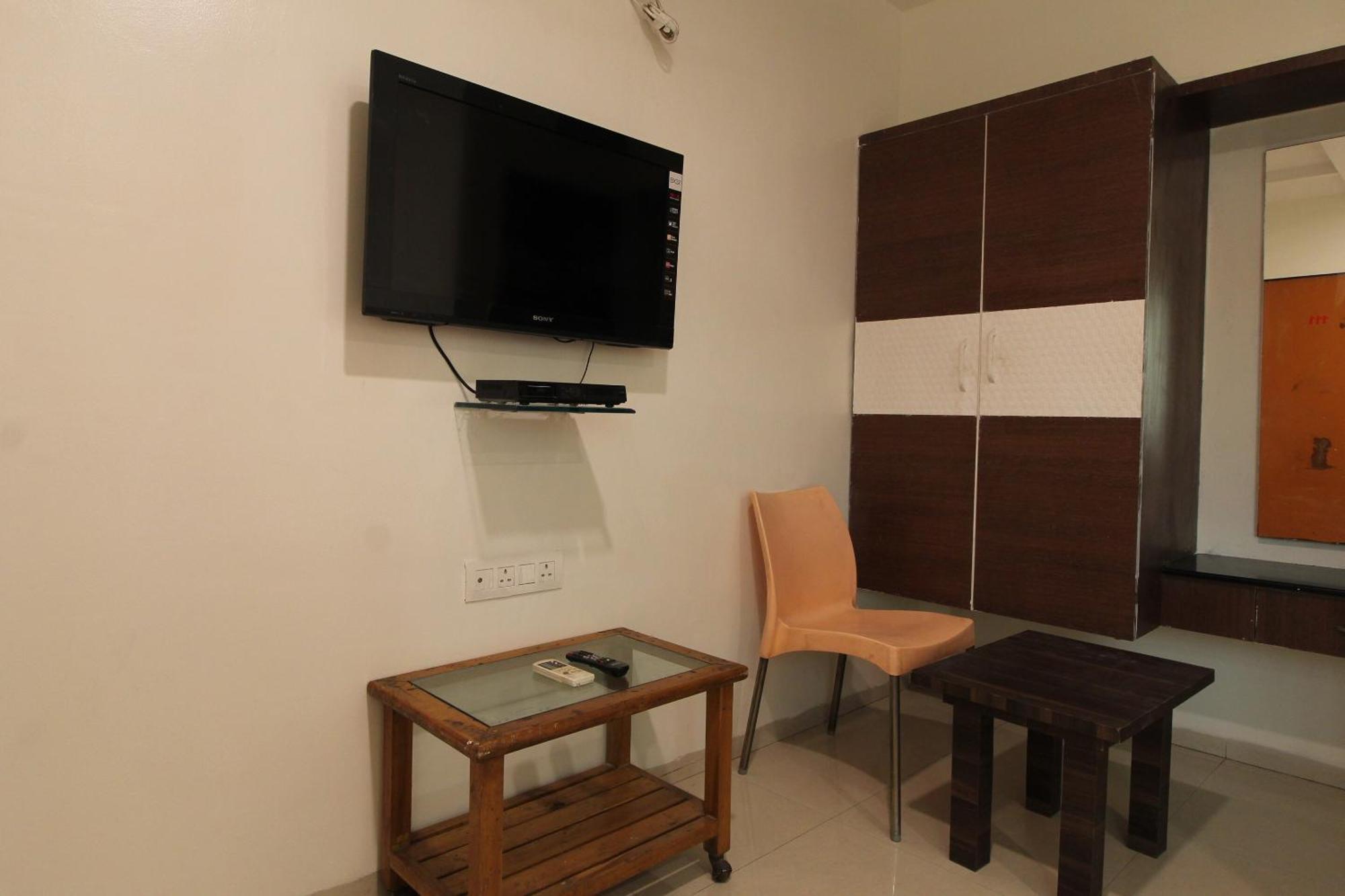 OYO 39998 New Pune Residency Dehu Extérieur photo